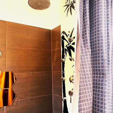 아파트 Free Parking - Premium Bed - Modern Kitchen 그라츠