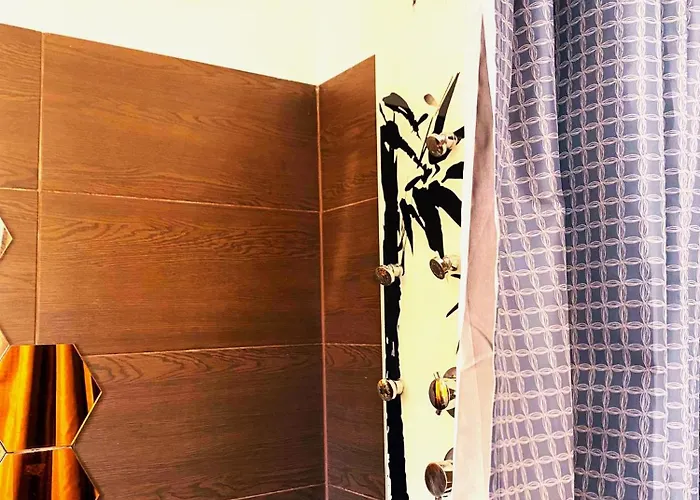 شقة Free Parking - Premium Bed - Modern Kitchen غراتس